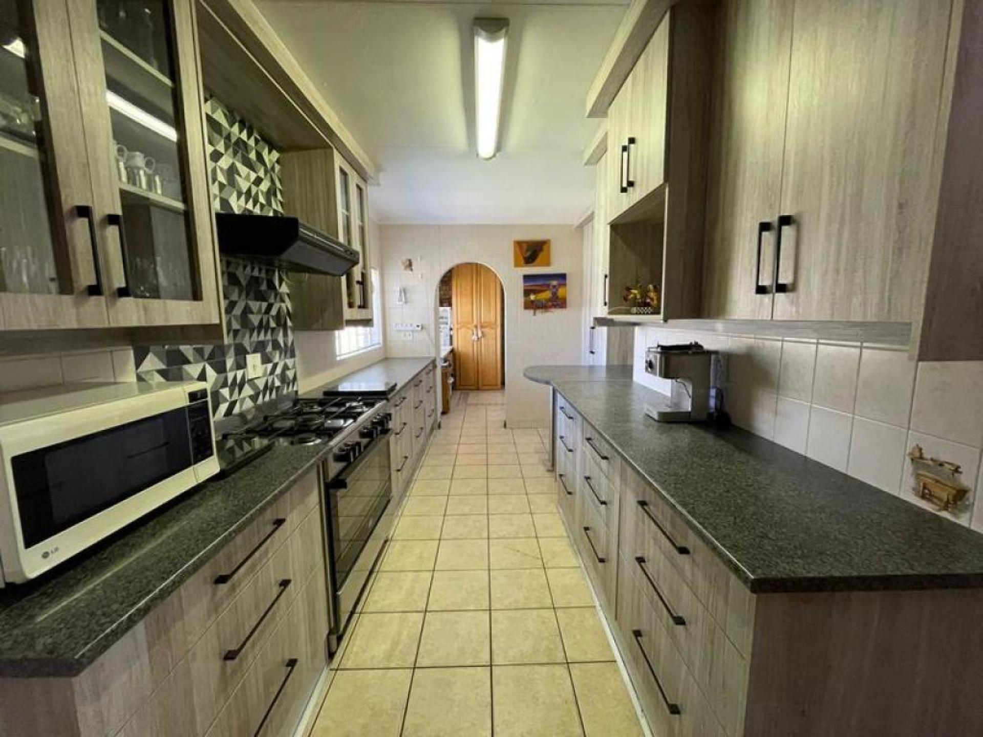  of property in Whiteridge