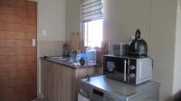 Kitchen - 7 square meters of property in Watervalspruit