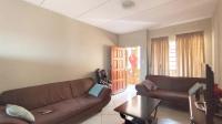 Lounges - 17 square meters of property in Danville