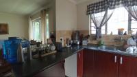 Kitchen - 23 square meters of property in Bloubosrand