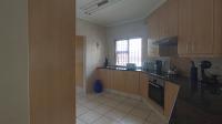 Kitchen - 12 square meters of property in Honeydew Manor