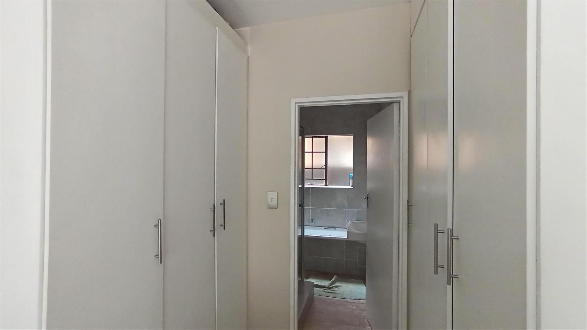 Rooms of property in Rand Collieries Sh