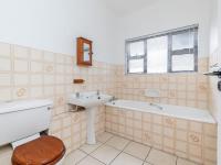  of property in Amanzimtoti 