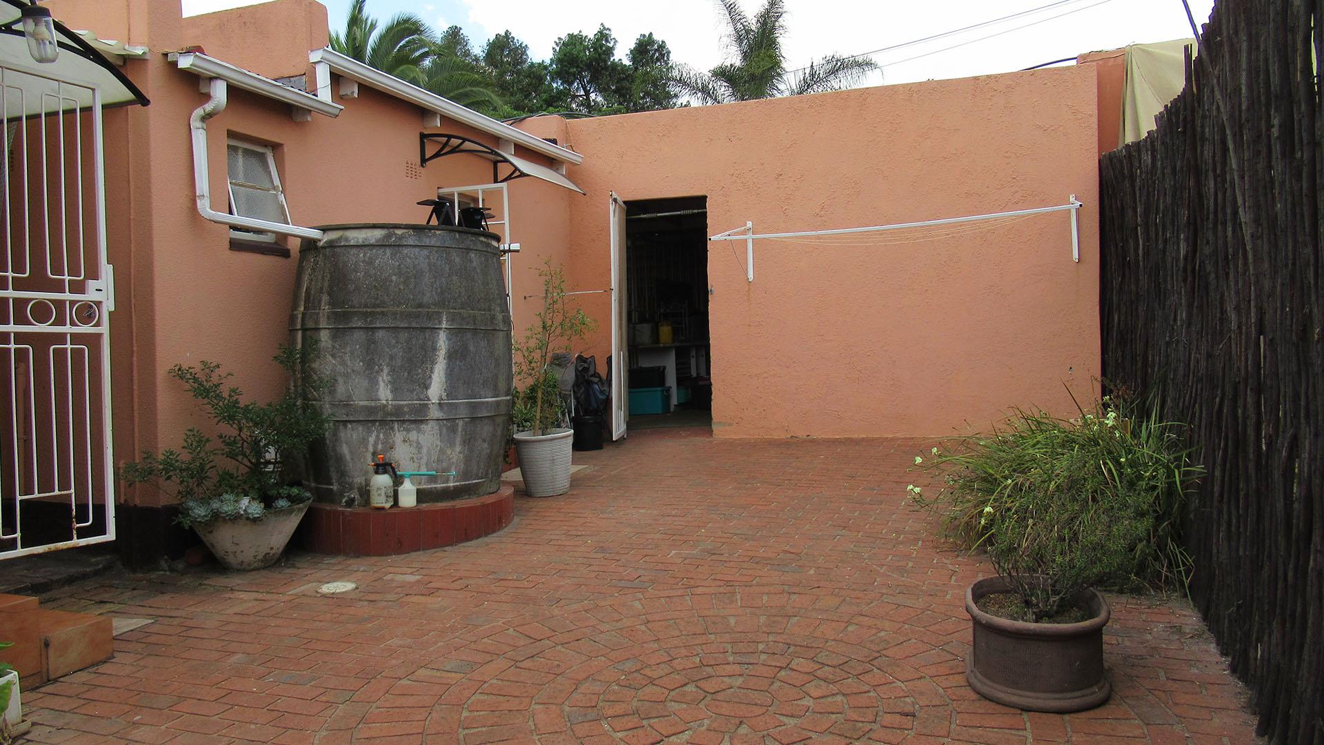 3 Bedroom House to Rent in Krugersdorp North Property to r