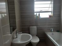Bathroom 1 of property in Port Elizabeth Central