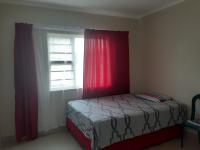 Bed Room 1 of property in Port Elizabeth Central