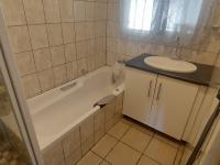  of property in Noycedale