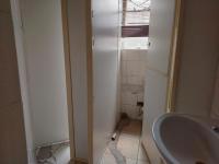 Bathroom 1 of property in Klerksdorp