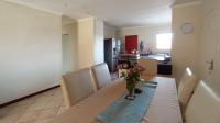 Dining Room - 15 square meters of property in Maroeladal