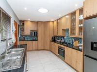  of property in Radiokop
