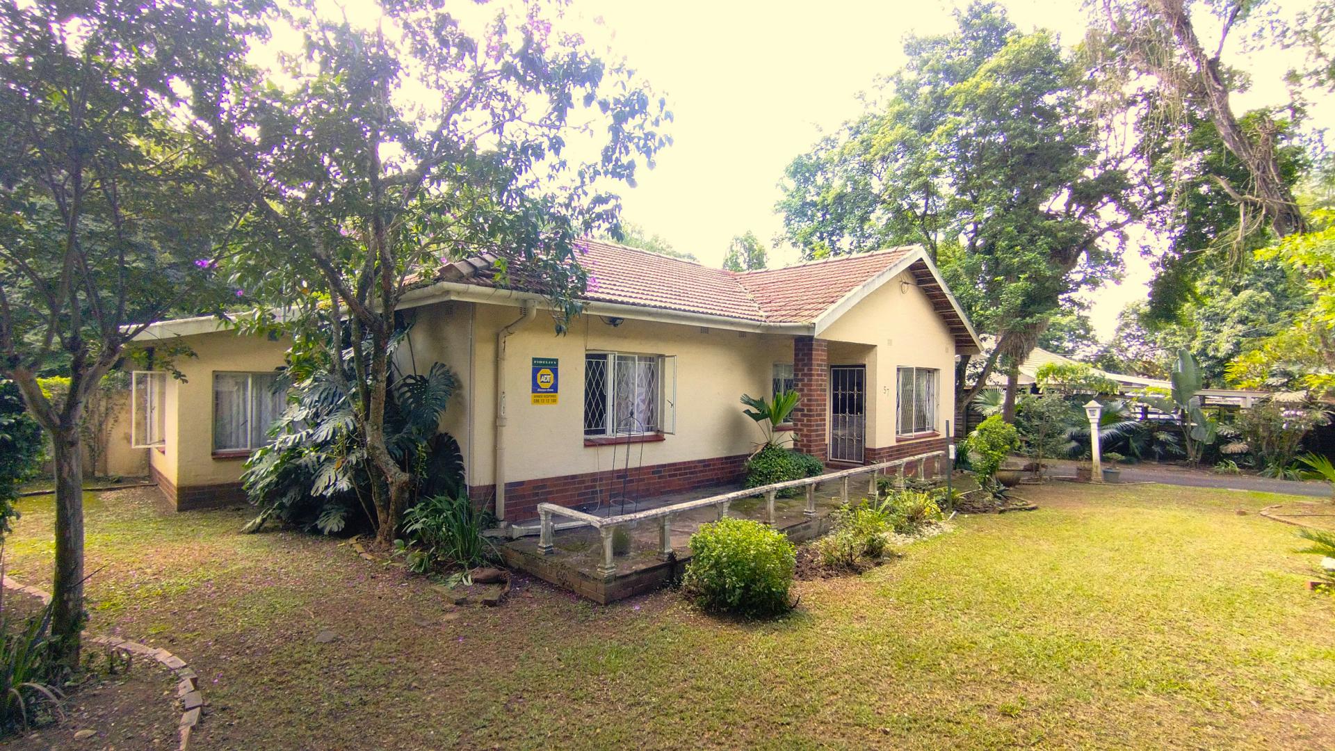 Front View of property in Pelham