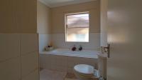 Bathroom 1 - 6 square meters of property in Honey Park