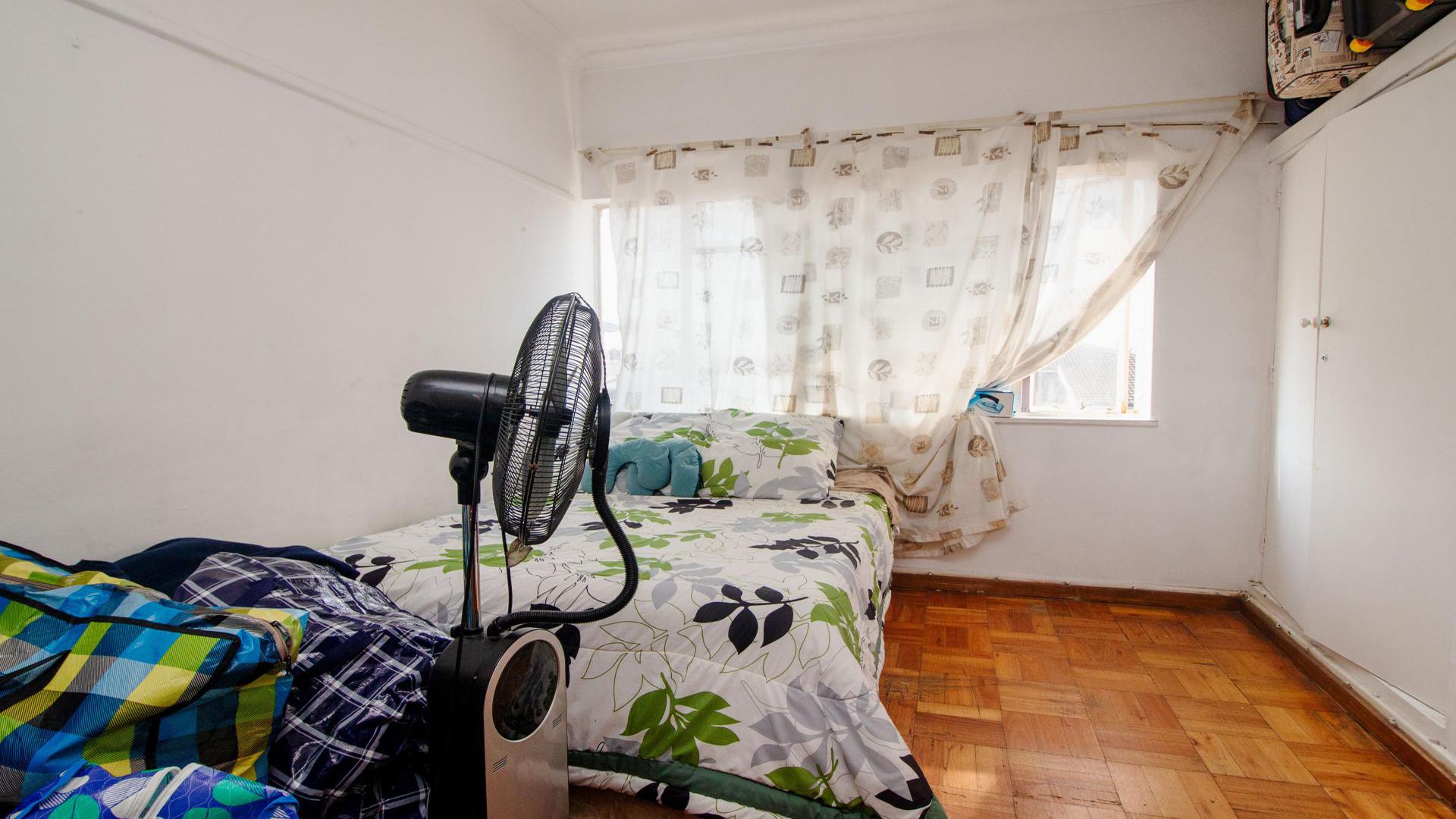 Bed Room 1 of property in Bulwer (Dbn)