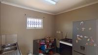 Kitchen - 7 square meters of property in Strubenvale