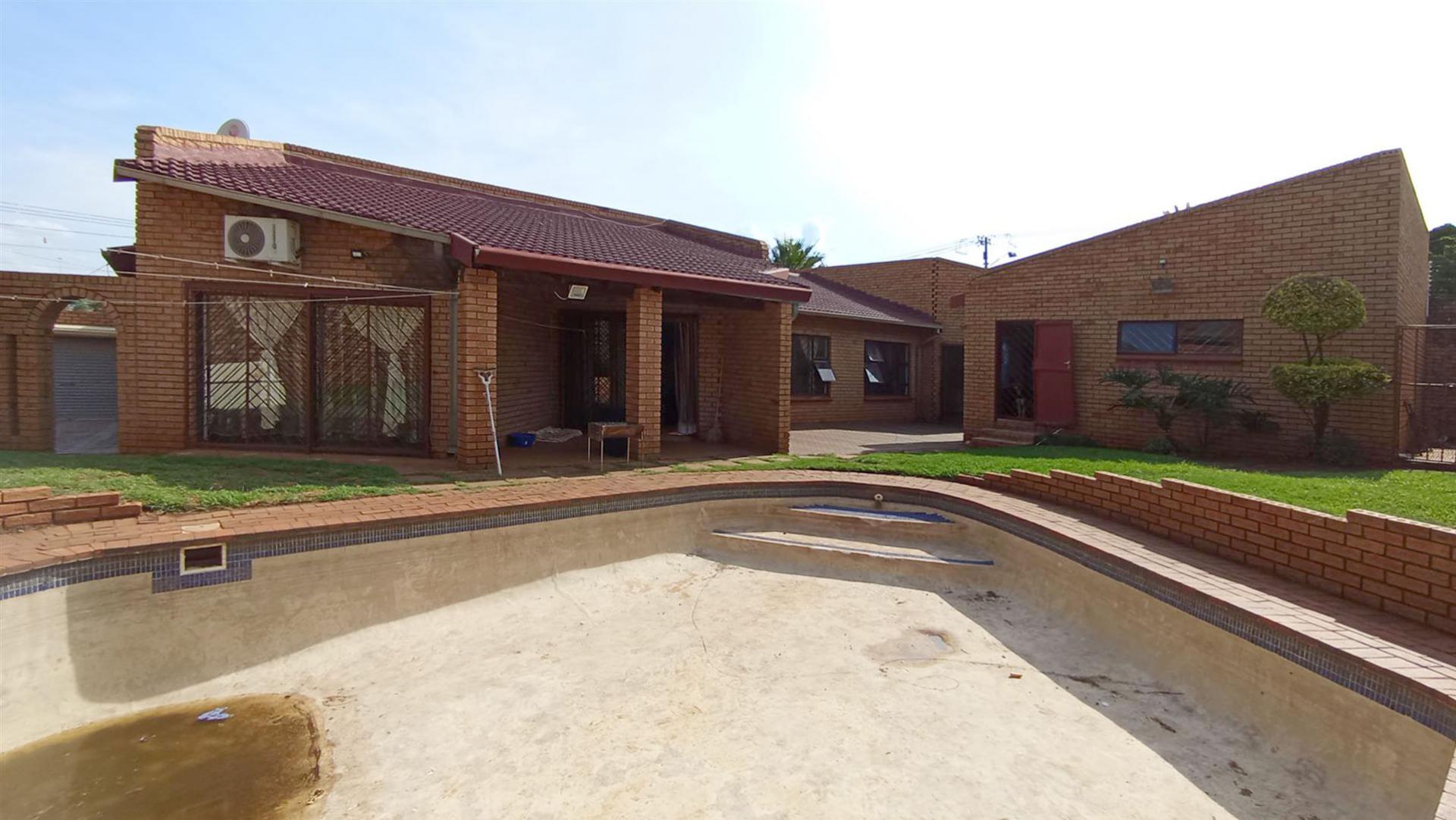 Backyard of property in Laudium