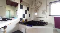 Main Bathroom - 12 square meters of property in Laudium