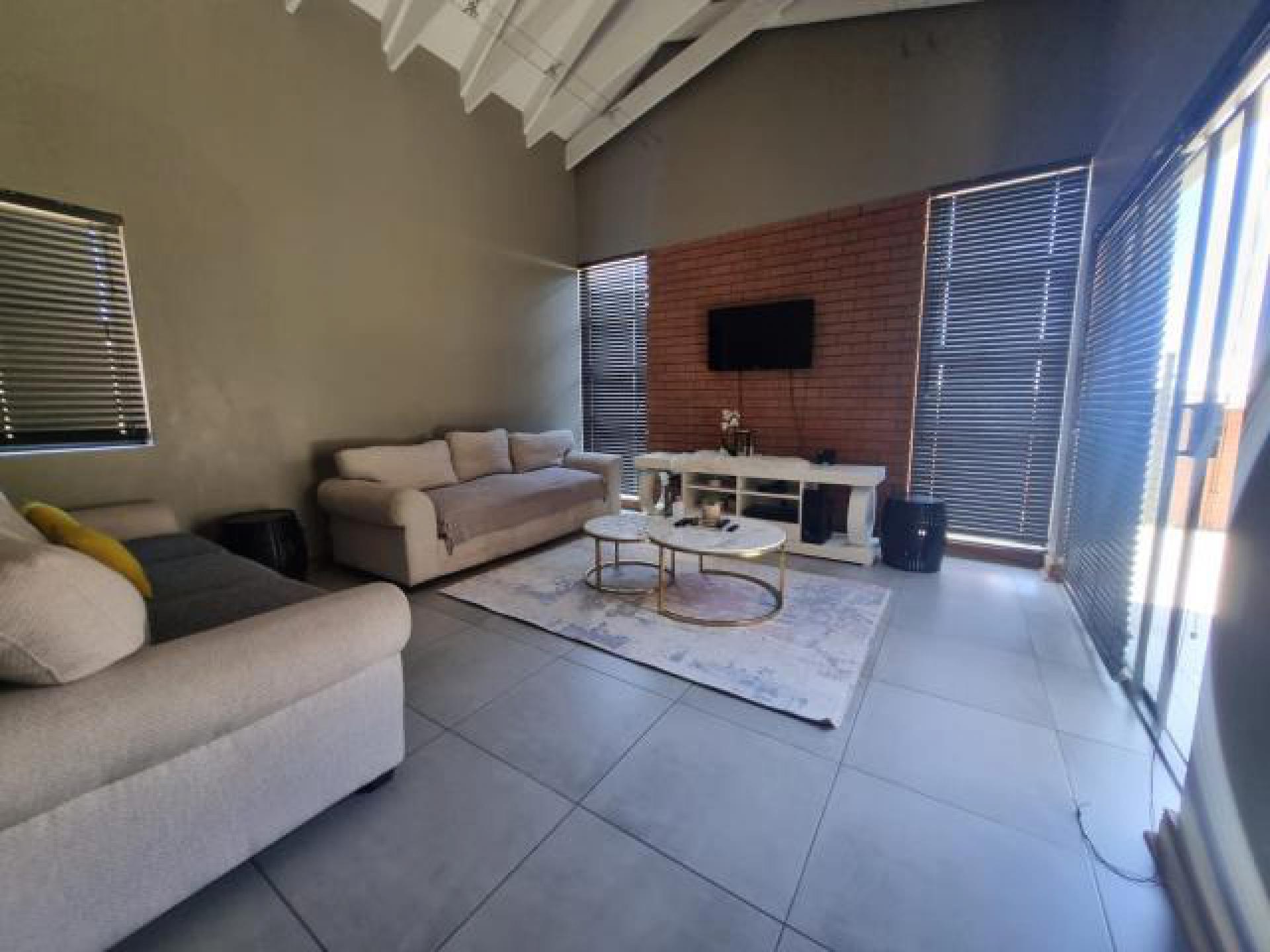 Lounges of property in Bloemfontein