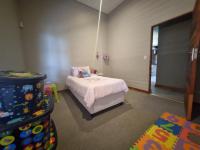 Bed Room 2 of property in Bloemfontein