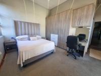 Main Bedroom of property in Bloemfontein