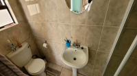Bathroom 1 of property in Parkrand