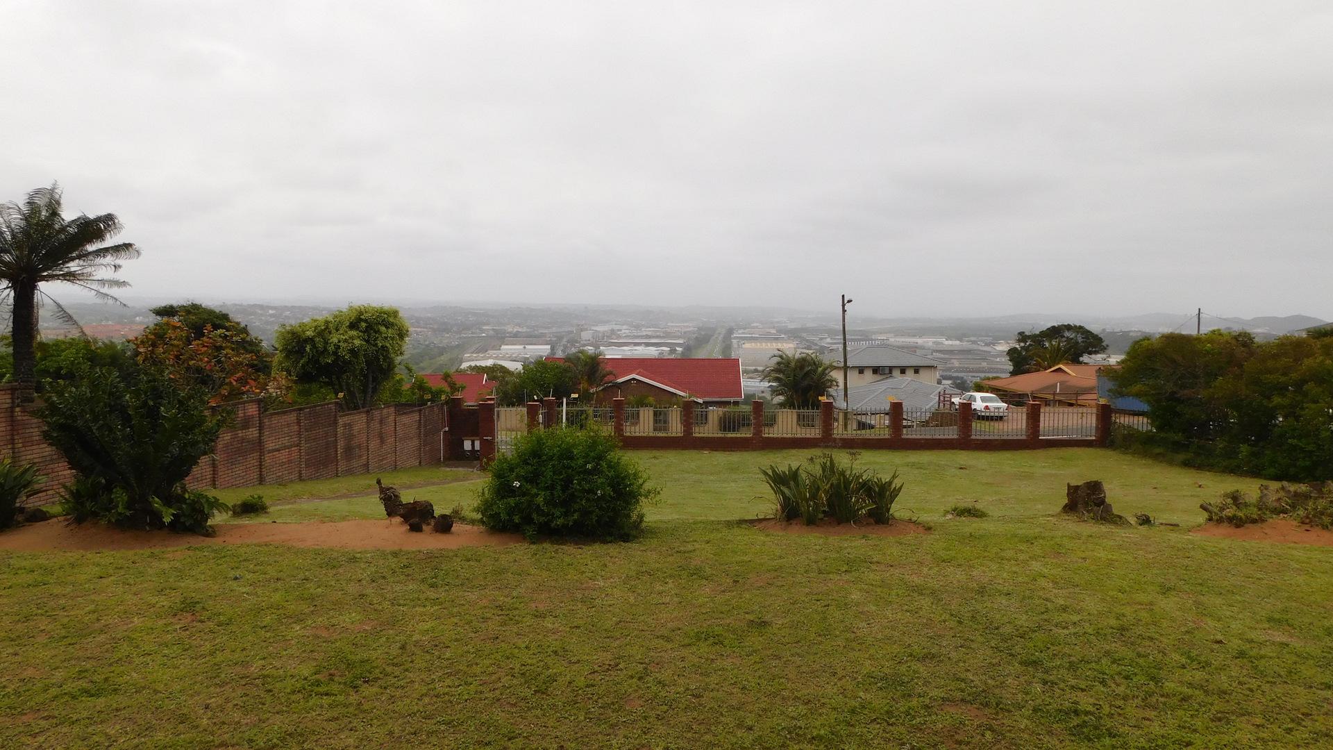 Front View of property in Athlone Park