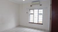 Bed Room 1 - 16 square meters of property in Athlone Park