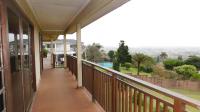 Balcony - 31 square meters of property in Athlone Park