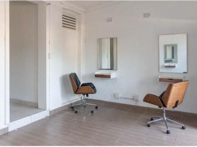 4 Bedroom House for Sale For Sale in Essenwood - MR605363