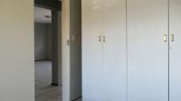 Bed Room 1 - 9 square meters of property in Weltevreden Park