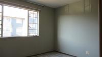 Bed Room 2 - 14 square meters of property in Weltevreden Park