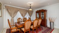 Dining Room - 16 square meters of property in Kloofendal