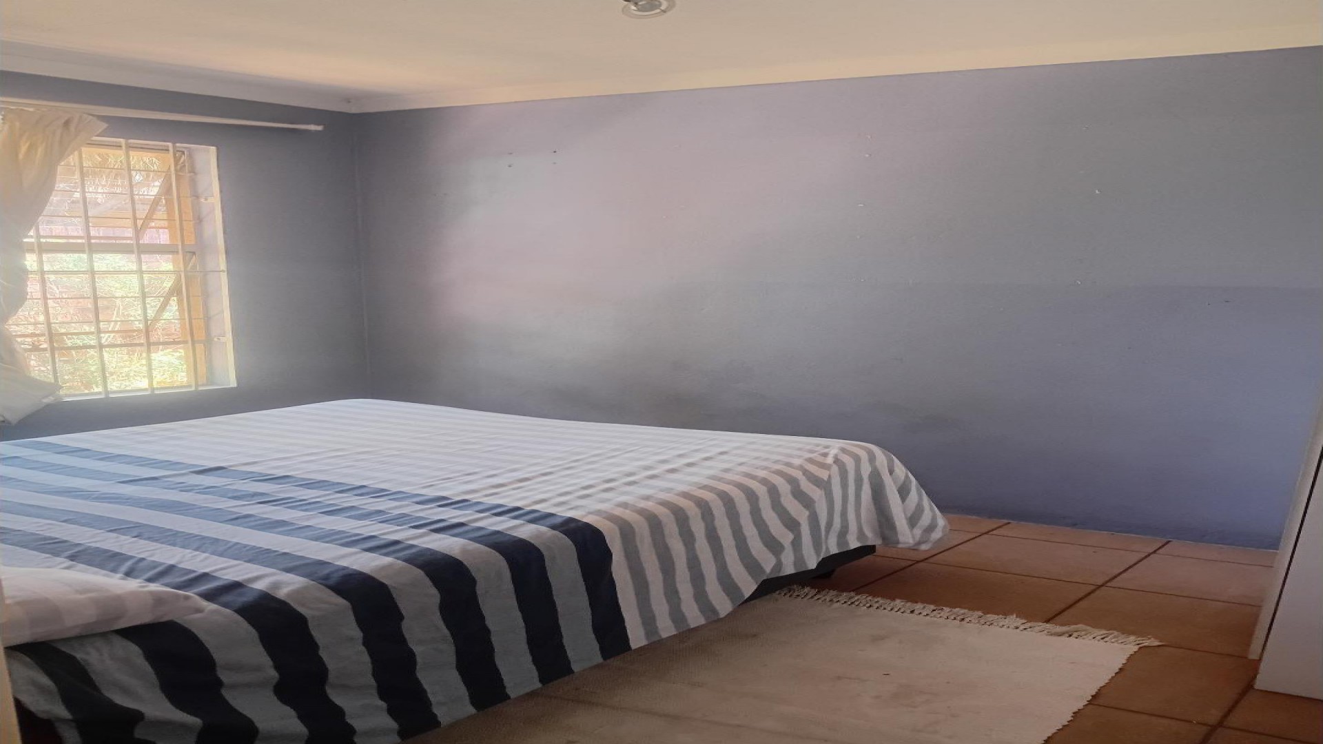 Bed Room 1 - 28 square meters of property in Kempton Park