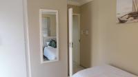 Bed Room 1 - 12 square meters of property in Margate