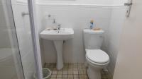 Bathroom 1 - 3 square meters of property in Margate