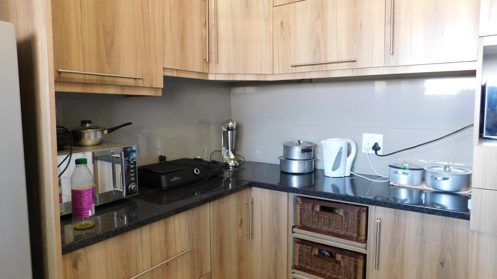 Kitchen - 9 square meters of property in Scottsville PMB