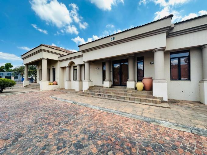 Commercial to Rent in Rustenburg - Property to rent - MR605761