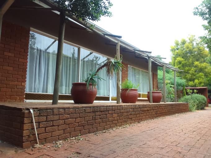 5 Bedroom Freehold Residence for Sale For Sale in Pretoria North - MR605849