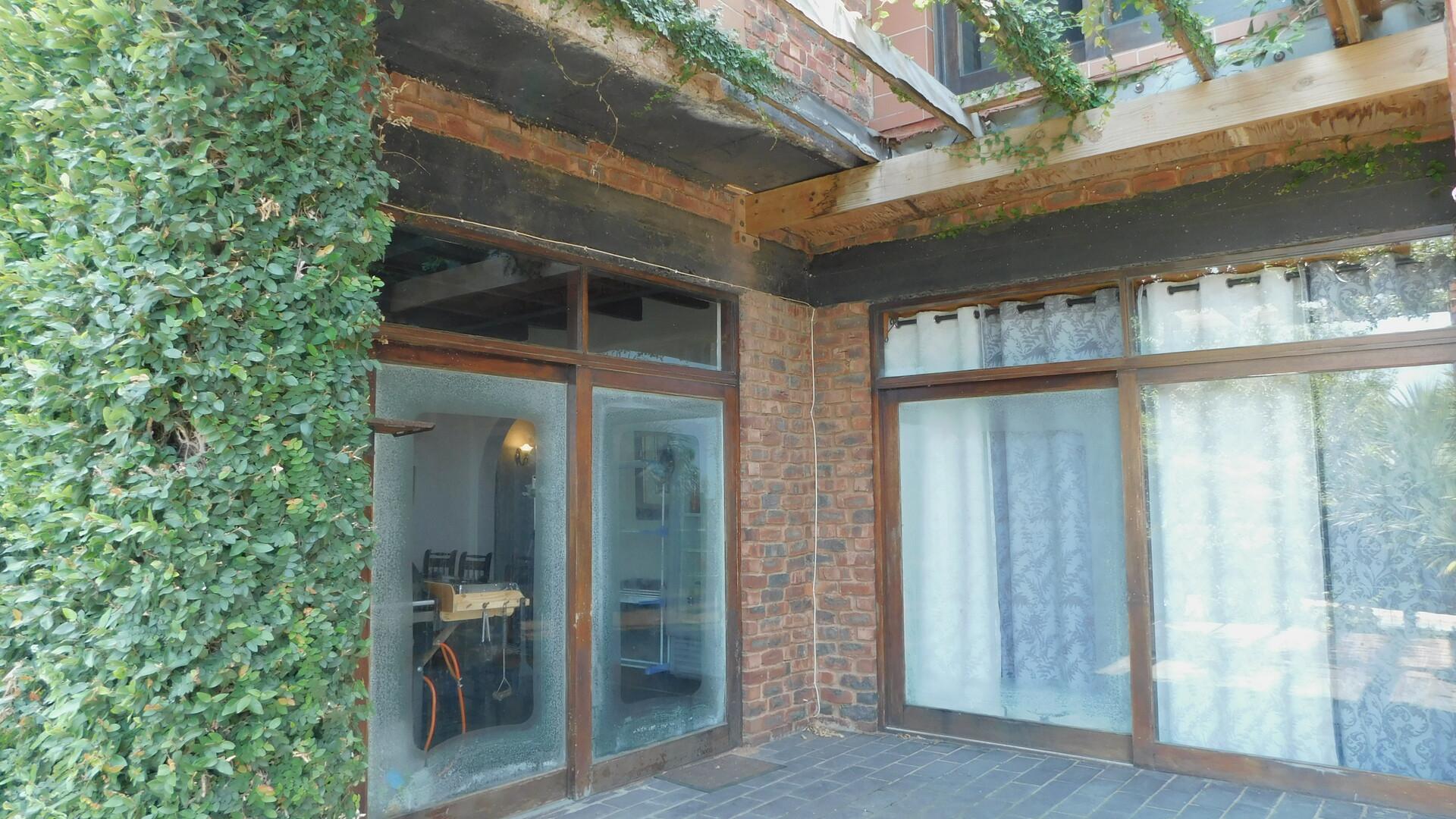 Backyard of property in Kingsburgh