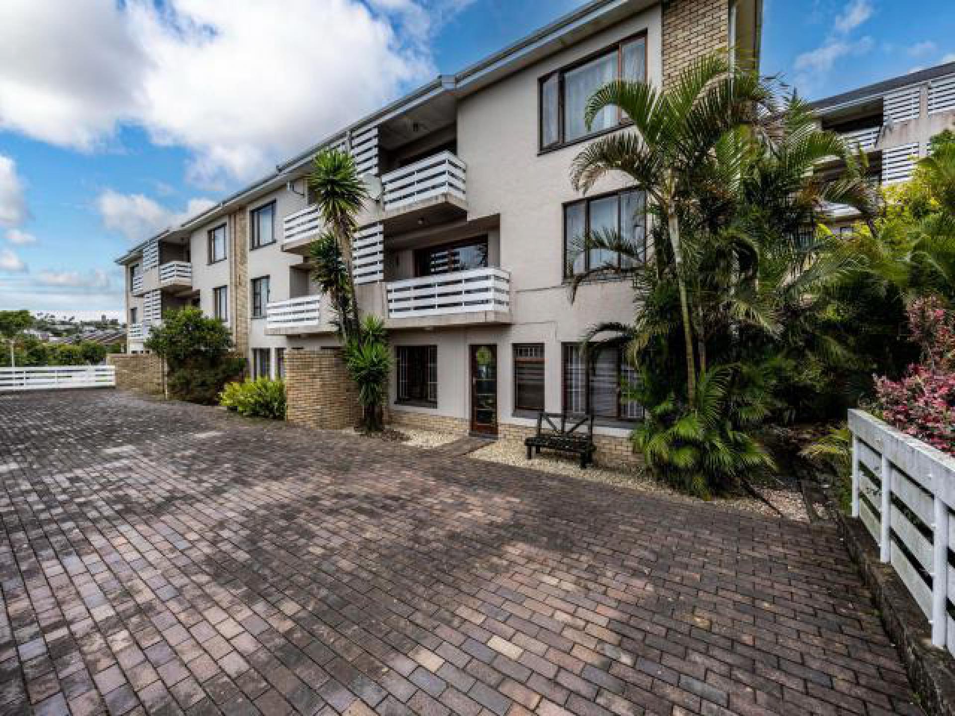 Front View of property in Beacon Bay