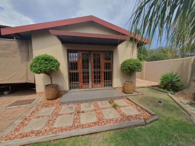 4 Bedroom House for Sale For Sale in Polokwane - MR605913