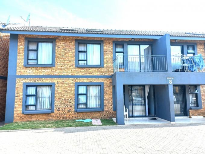 3 Bedroom Apartment for Sale For Sale in Albemarle - MR606001