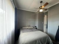 Bed Room 1 of property in Shelly Beach