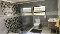 Bathroom 1 of property in Grahamstown