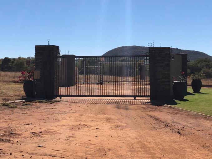 Farm for Sale For Sale in Groot Marico - MR606319