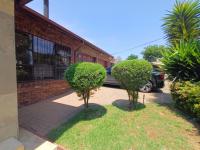  of property in Glenvista