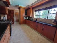  of property in Glenvista