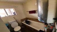 Bathroom 1 of property in Elspark