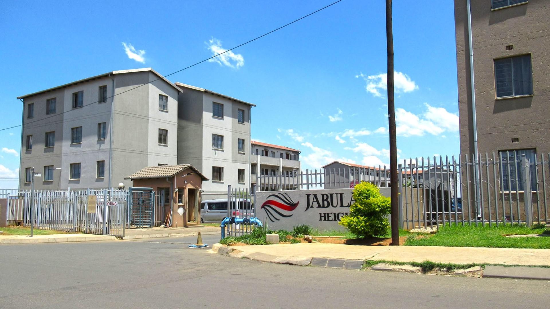 Front View of property in Jabulani