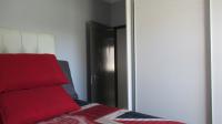 Bed Room 1 - 10 square meters of property in Jabulani