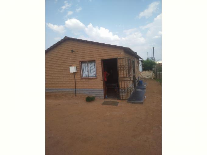 2 Bedroom House for Sale and to Rent For Sale in Kagiso - MR606637